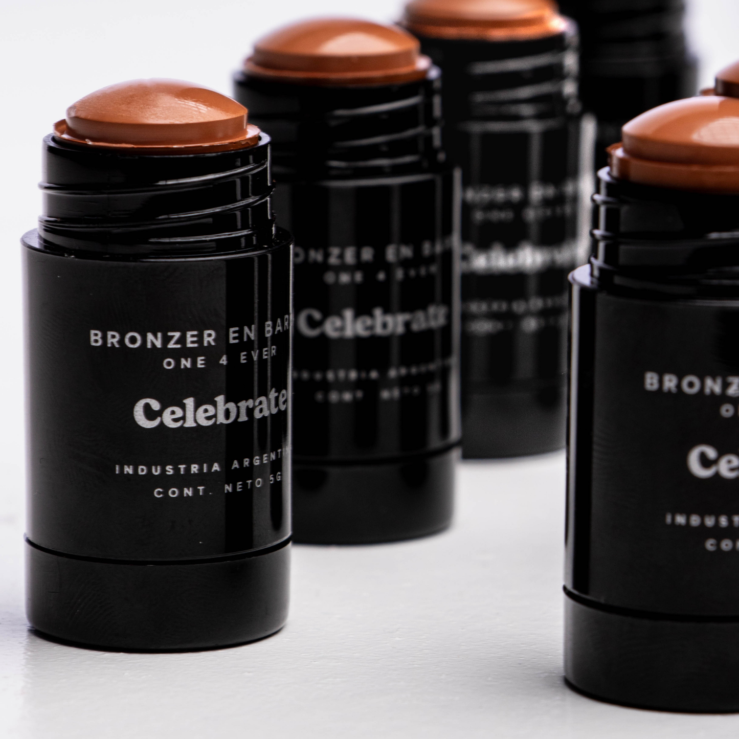 Bronzer en barra Celebrate color