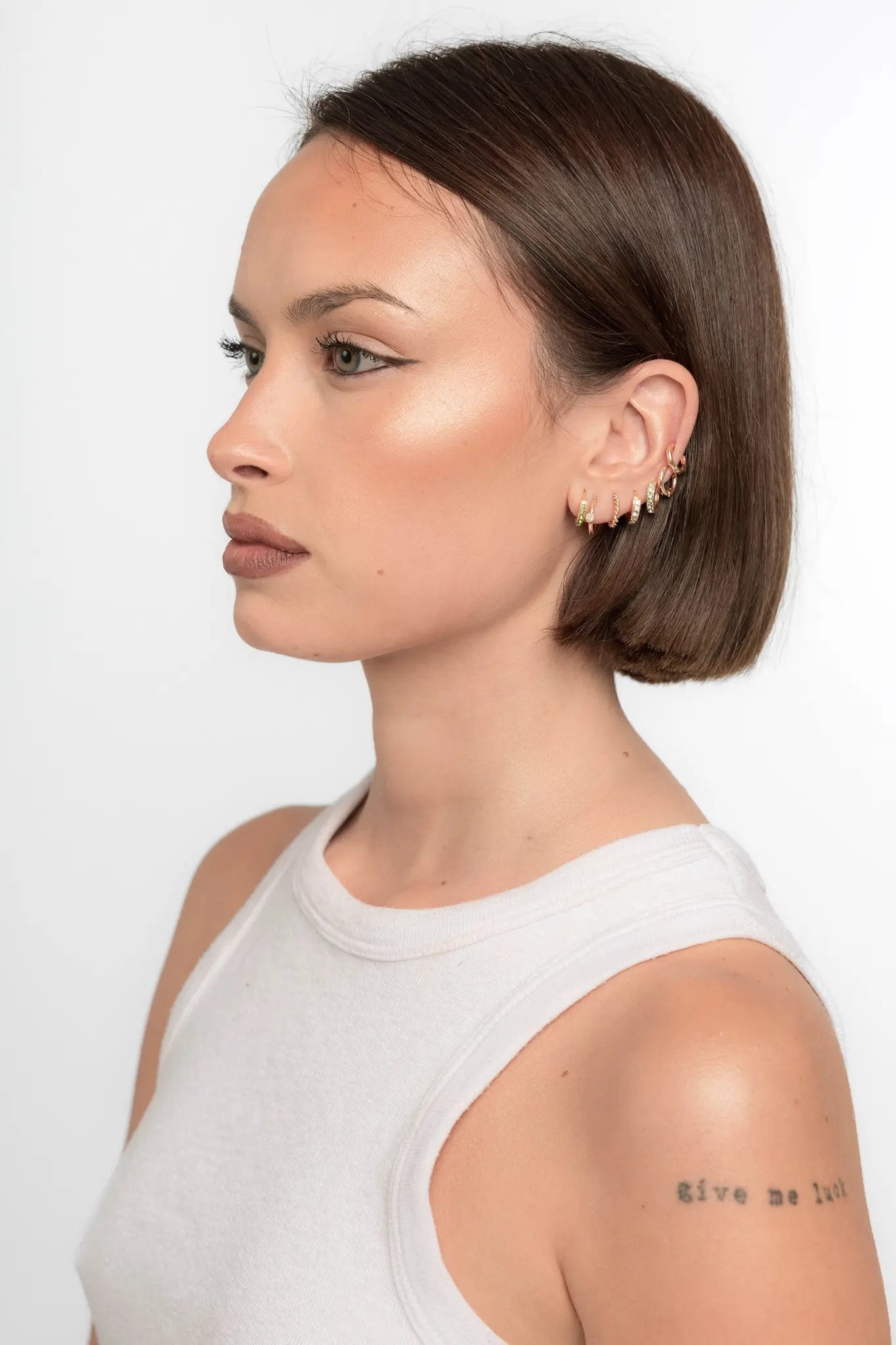 lápiz delineador de ojos negro