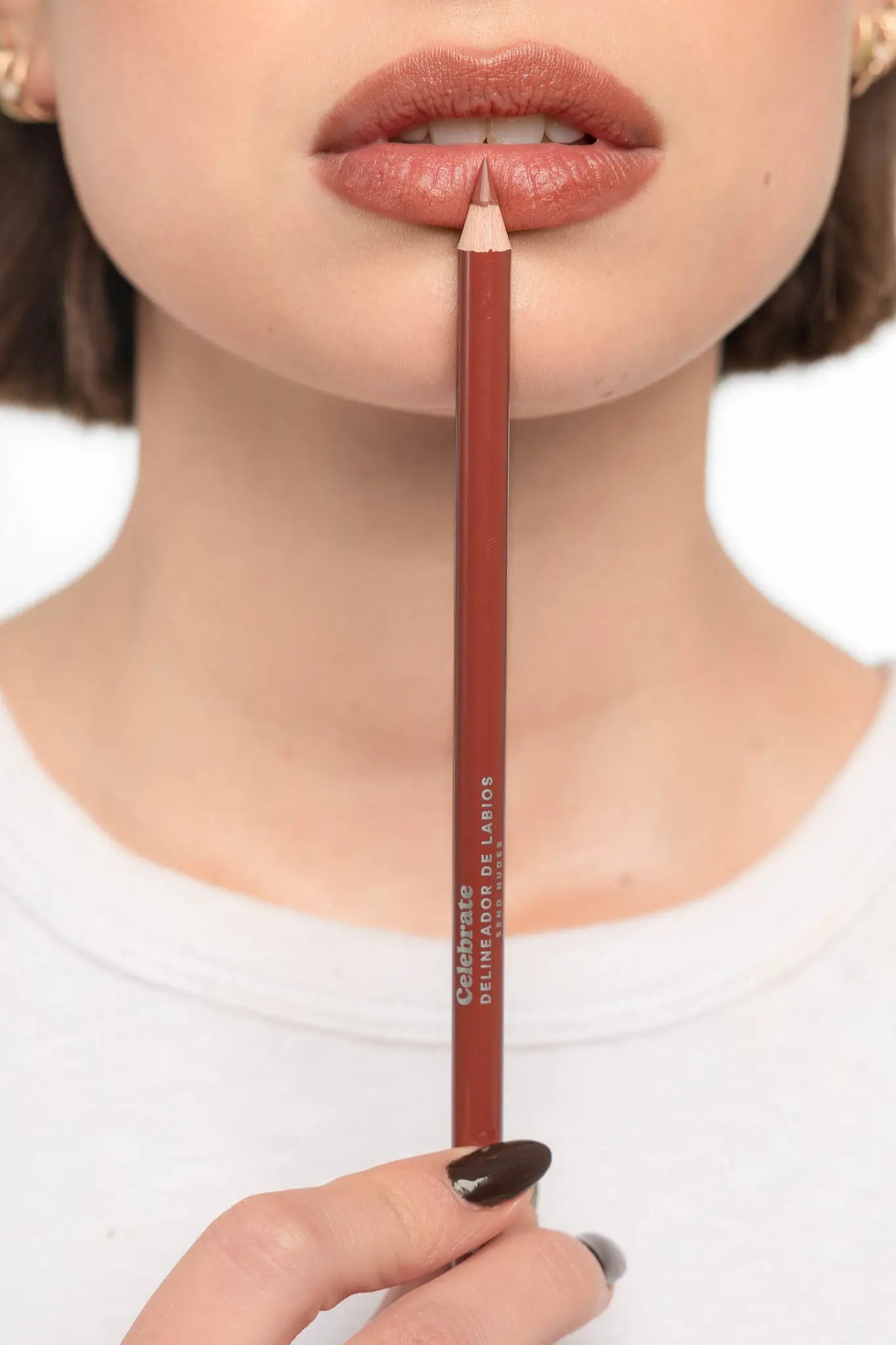 delineado de labios nude